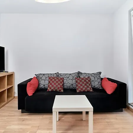 Spiżowa By Renters Apartament